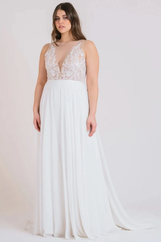 Flattering elopement dress with a-line skirt and fitted bodice.